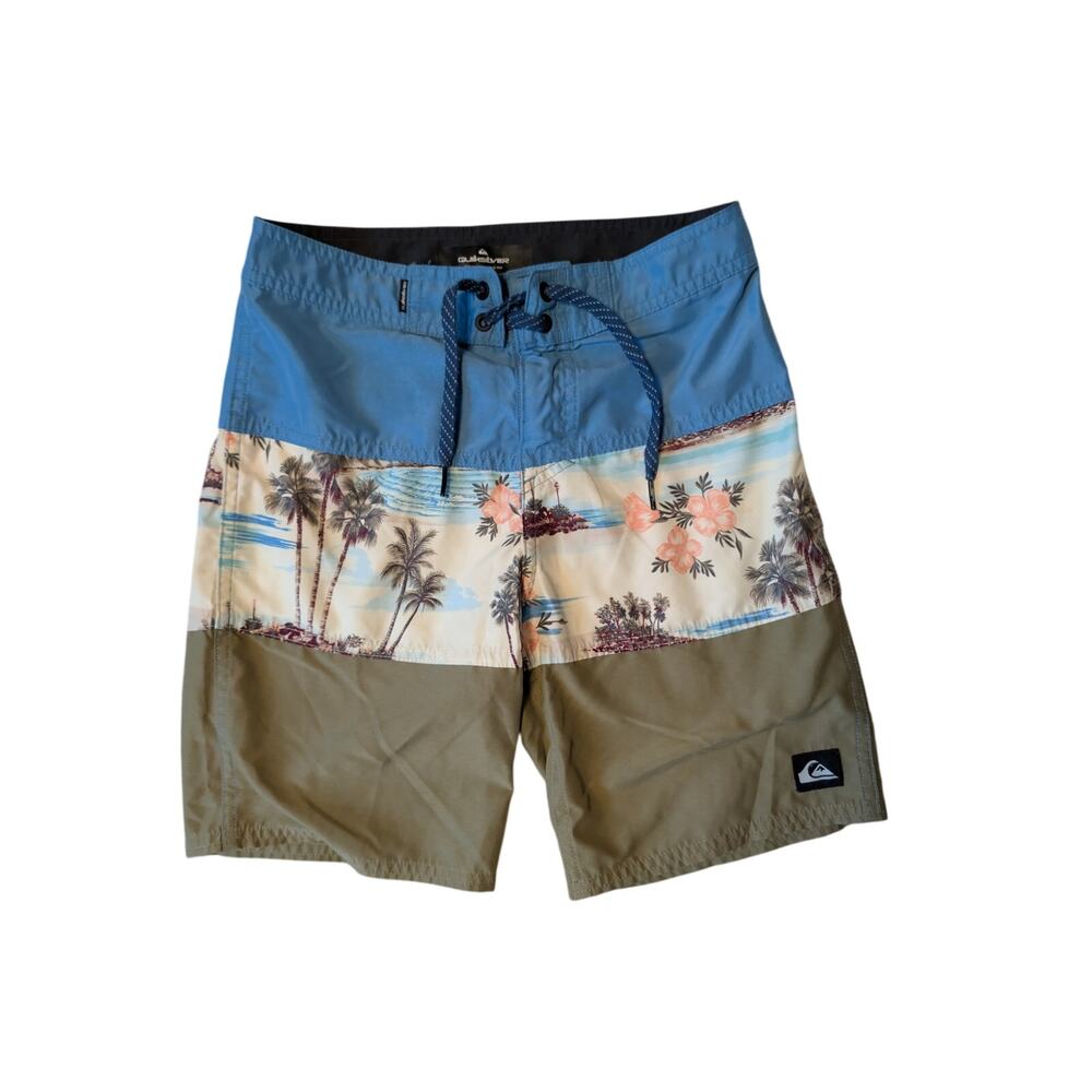 Quiksilver highline Boys swim trunks/board shorts, size 25 (10); Blue & Green